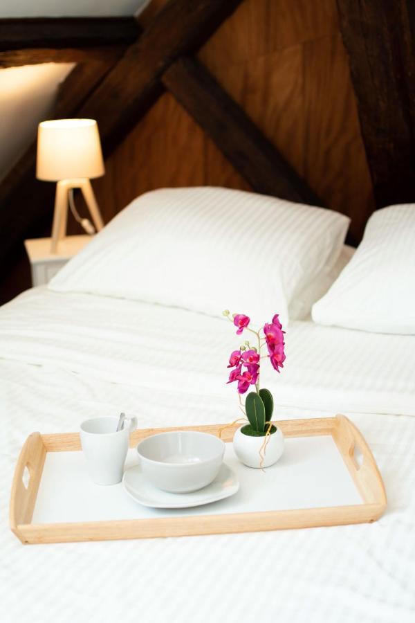 Appartement 2 Pieces Cocooning, Comme Chez Vous ! Pontoise Esterno foto